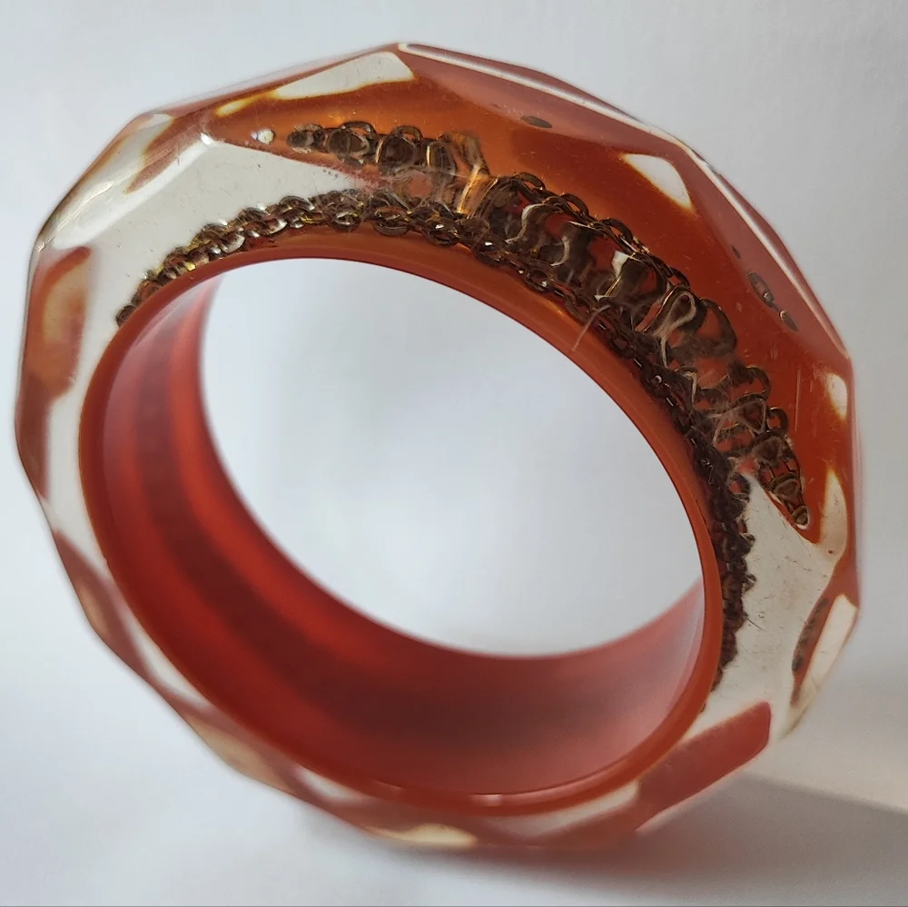 Chunky Lucite Chain Encased Bangle Bracelet Vintage Heavy Weight Layered EUC